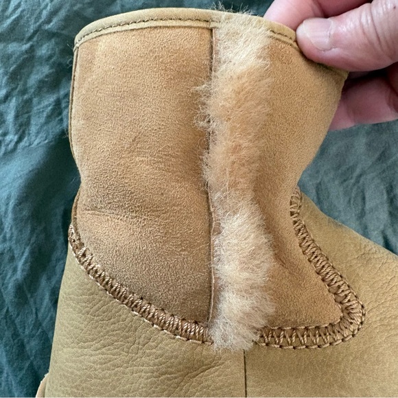 Olukai Pa'ina Hulu Shearling Lined Waterproof Tan Leather Booties. Size 7. - Picture 11 of 16